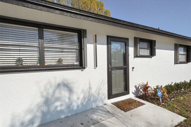 4543 SE Dryfus Ave, Stuart, FL 34997