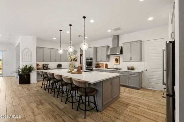 5660 N 85TH Drive, Glendale, AZ 85305