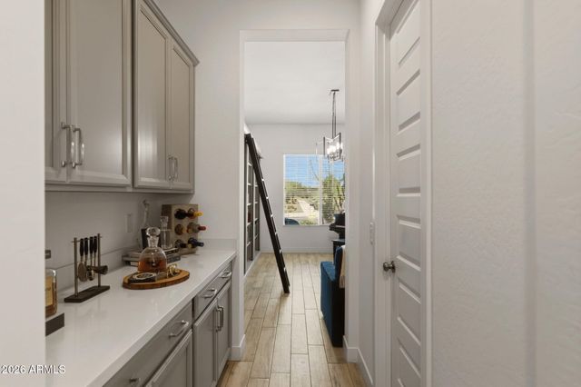 5660 N 85TH Drive, Glendale, AZ 85305
