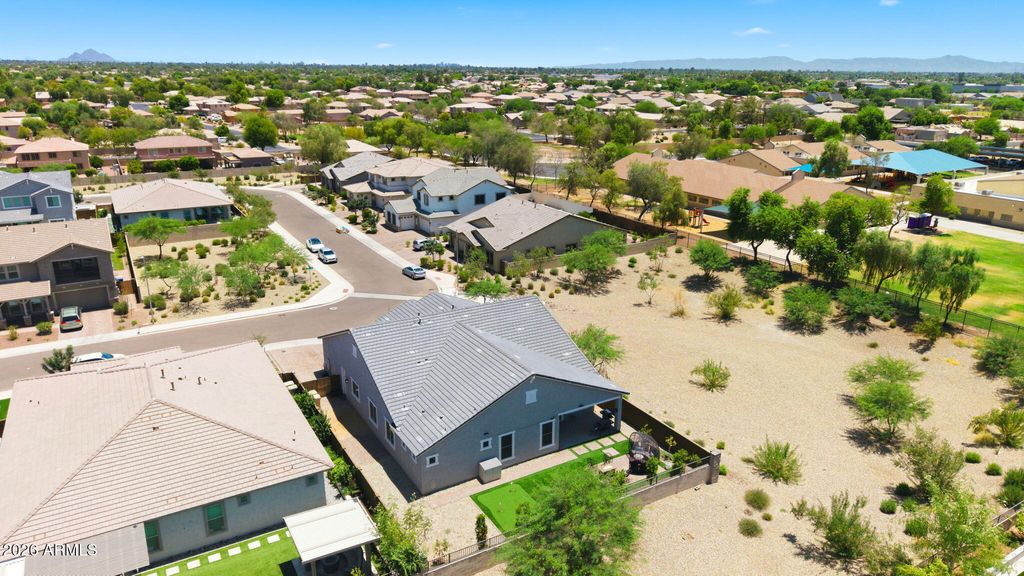 5660 N 85TH Drive, Glendale, AZ 85305 — photo 3