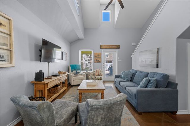 2212 State Highway 361 119, Port Aransas, TX 78373