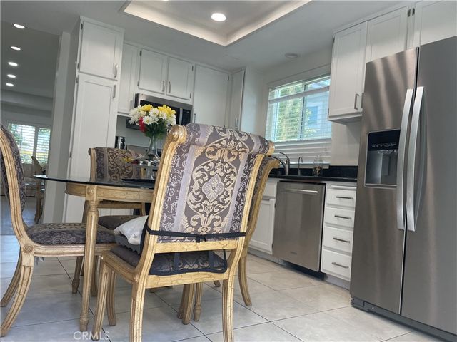 85 Goldenrod, Irvine, CA 92614