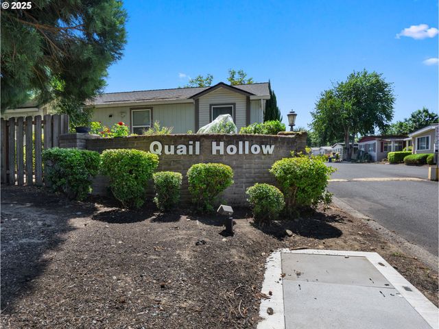 21100 Ne SANDY Blvd 62, Fairview, OR 97024