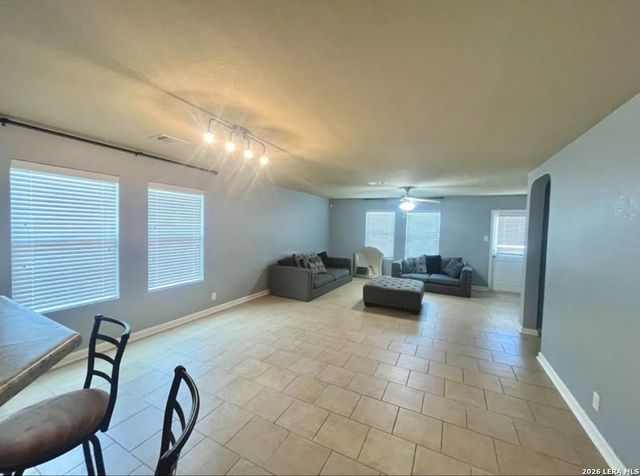 11607 Fort Smith, San Antonio, TX 78245