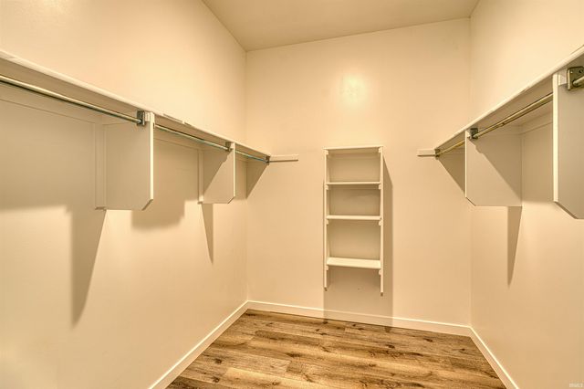 8537 Pebble Creek Drive, Newburgh, IN 47630