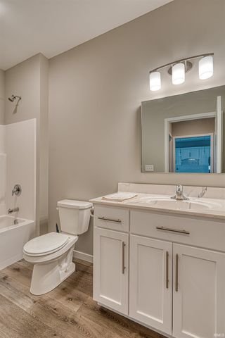 8537 Pebble Creek Drive, Newburgh, IN 47630