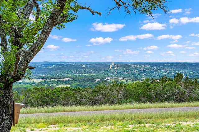 195 Countless Views Dr, Kerrville, TX 78028