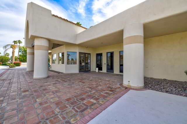 43754 Avenue Alicante, Palm Desert, CA 92211