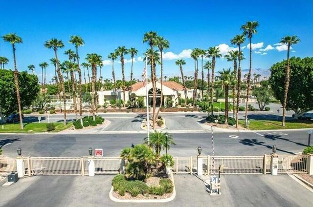43754 Avenue Alicante, Palm Desert, CA 92211