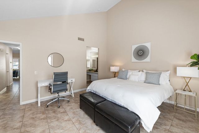 43754 Avenue Alicante, Palm Desert, CA 92211