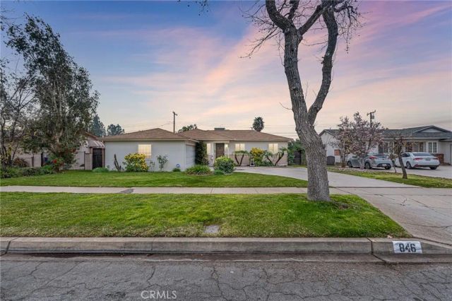 846 Amber Ct, Upland, CA 91786