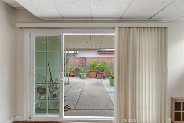 846 Amber Ct, Upland, CA 91786