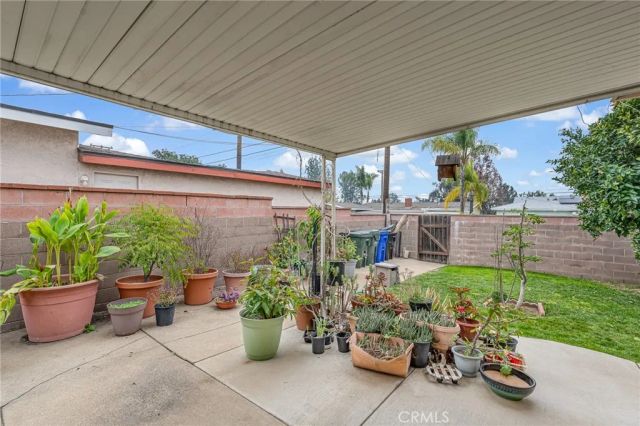 846 Amber Ct, Upland, CA 91786