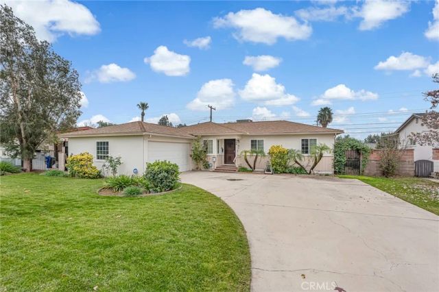 846 Amber Ct, Upland, CA 91786