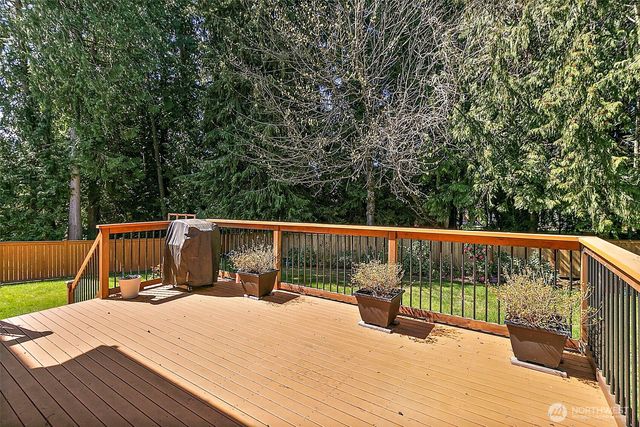 3247 Cedrona Drive NW, Olympia, WA 98502