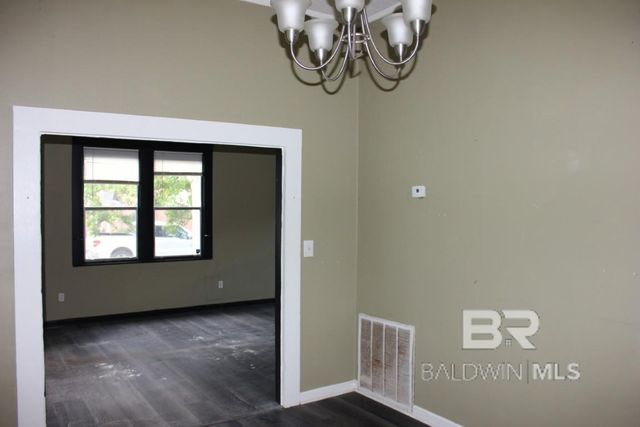 507 Palafox Street, Flomaton, AL 36441