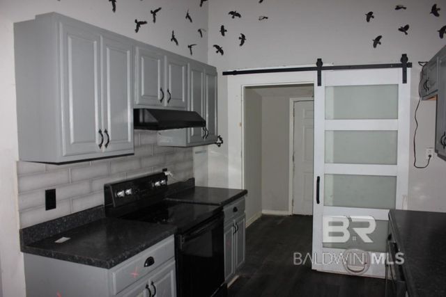 507 Palafox Street, Flomaton, AL 36441