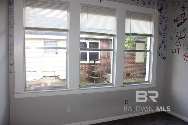 507 Palafox Street, Flomaton, AL 36441