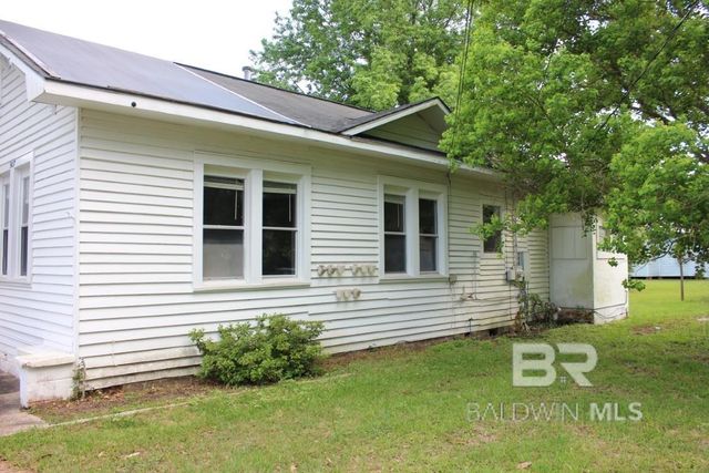 507 Palafox Street, Flomaton, AL 36441
