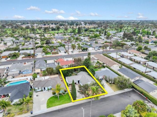 674 Capital, Costa Mesa, CA 92627