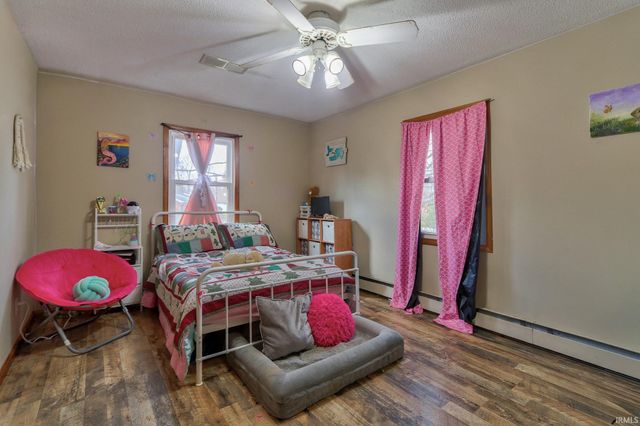 14701 Honeysuckle Drive, Evansville, IN 47725