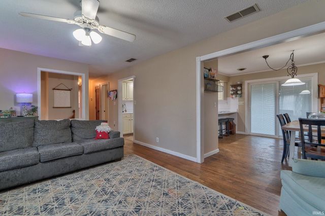 14701 Honeysuckle Drive, Evansville, IN 47725