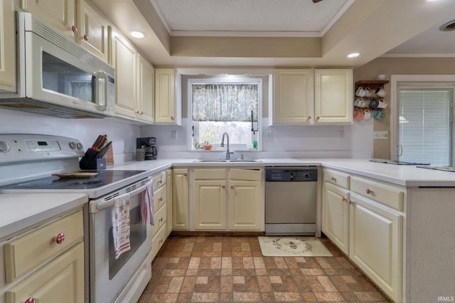 14701 Honeysuckle Drive, Evansville, IN 47725