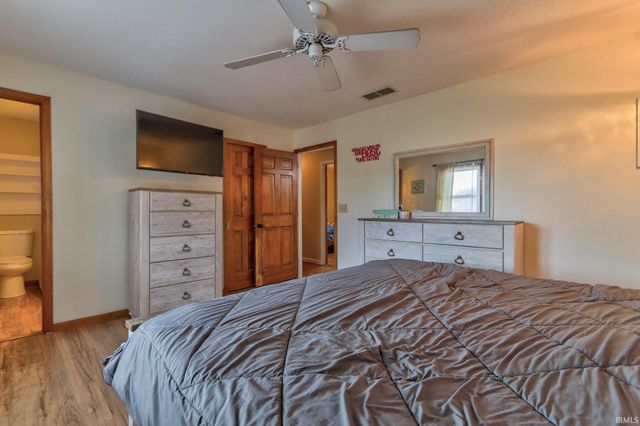 14701 Honeysuckle Drive, Evansville, IN 47725