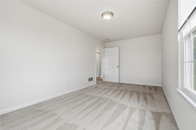 2000 Duncan Lane, Whitehall, PA 15236