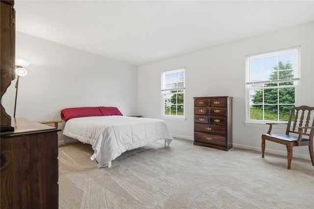 2000 Duncan Lane, Whitehall, PA 15236