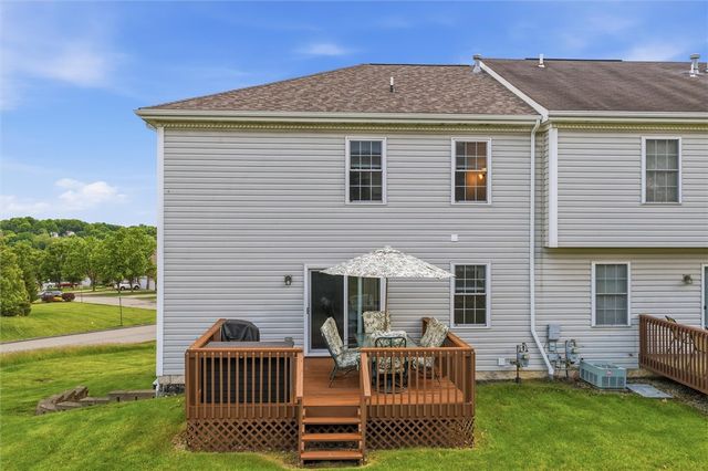 2000 Duncan Lane, Whitehall, PA 15236