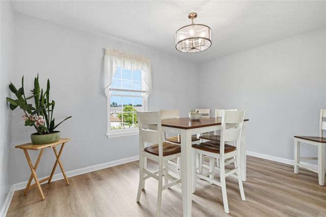 2000 Duncan Lane, Whitehall, PA 15236