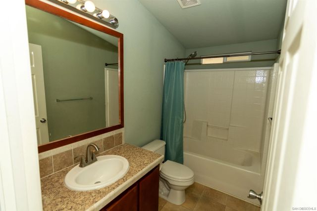 9395 Harritt Rd,144 144, Lakeside, CA 92040