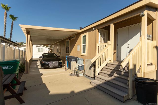 9395 Harritt Rd,144 144, Lakeside, CA 92040