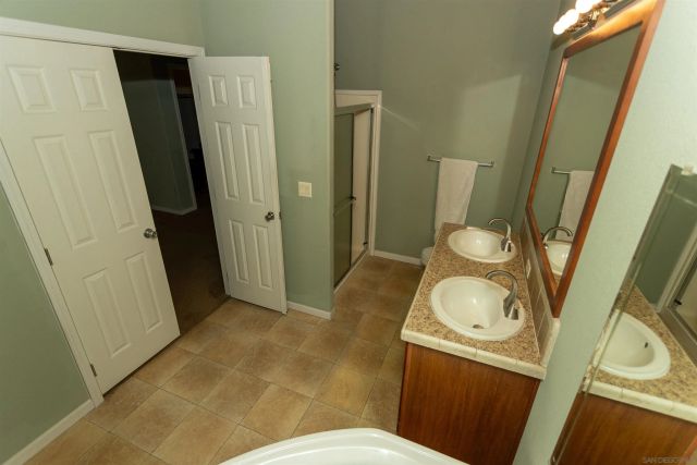 9395 Harritt Rd,144 144, Lakeside, CA 92040