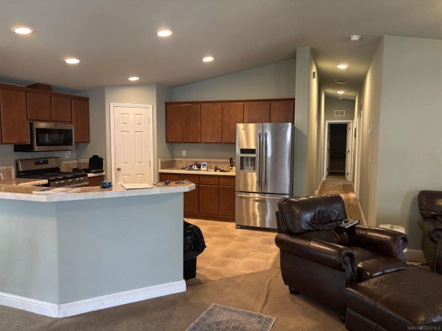 9395 Harritt Rd,144 144, Lakeside, CA 92040