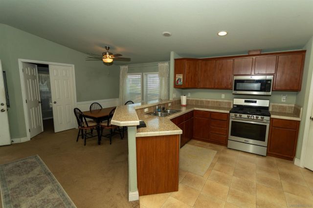 9395 Harritt Rd,144 144, Lakeside, CA 92040