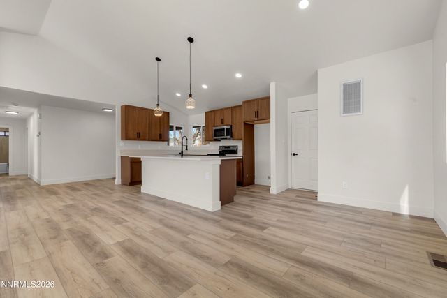 5665 Pelham Drive, Reno, NV 89502