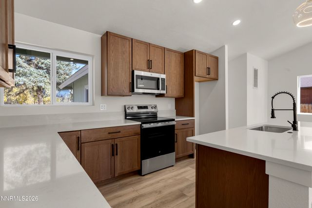 5665 Pelham Drive, Reno, NV 89502