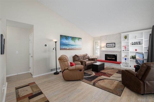 13777 E Marina Drive A, Aurora, CO 80014