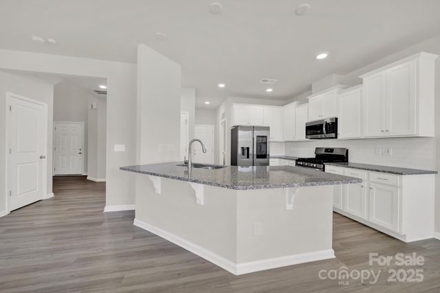 7721 Sea Turtle Way, Lancaster, SC 29720