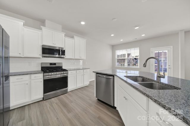 7721 Sea Turtle Way, Lancaster, SC 29720