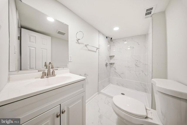 5507 JEFFERSON HEIGHTS DR, Capitol Heights, MD 20743