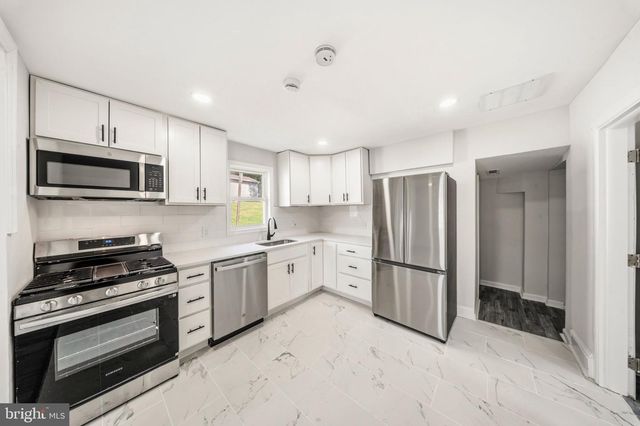 5507 JEFFERSON HEIGHTS DR, Capitol Heights, MD 20743