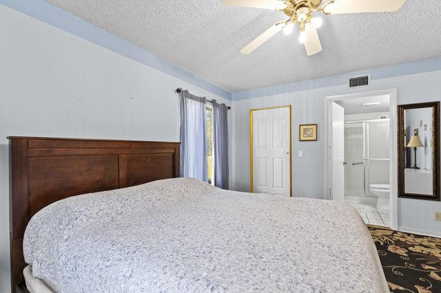 1004 Green Pine Boulevard A1, West Palm Beach, FL 33409