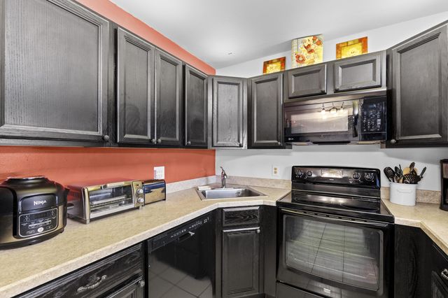 1004 Green Pine Boulevard A1, West Palm Beach, FL 33409