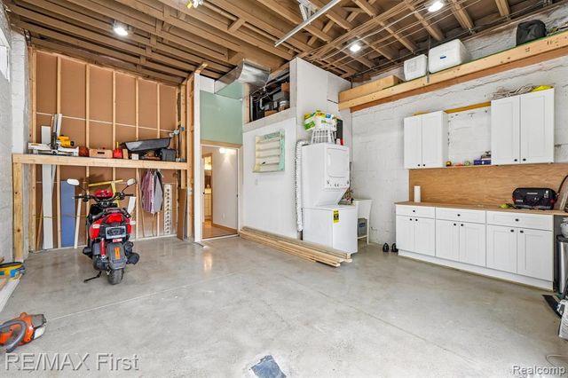 1213 N Main Street, Royal Oak, MI 48067