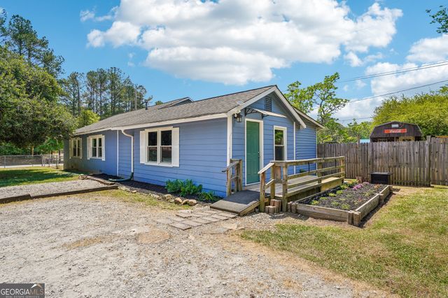 1042 Main Street, Whitesburg, GA 30185