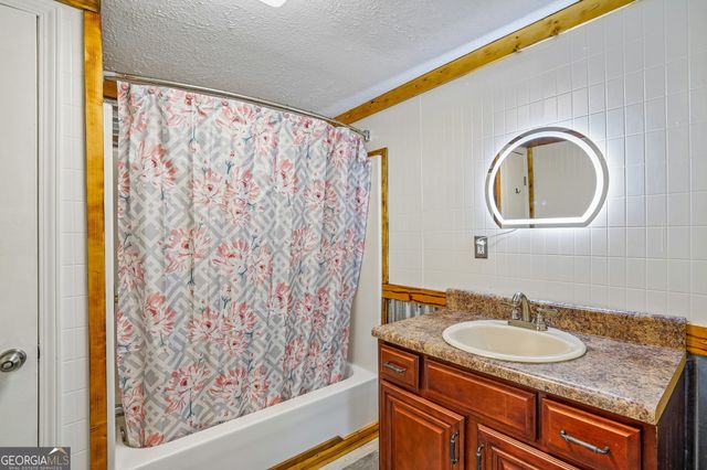 1042 Main Street, Whitesburg, GA 30185