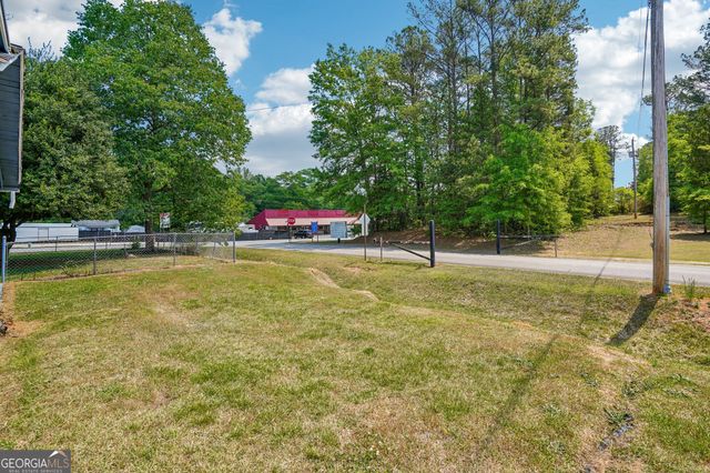 1042 Main Street, Whitesburg, GA 30185